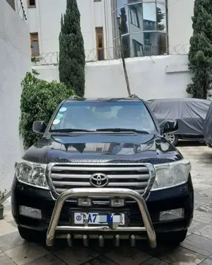 Toyota Land Cruiser 2013 Matt Black