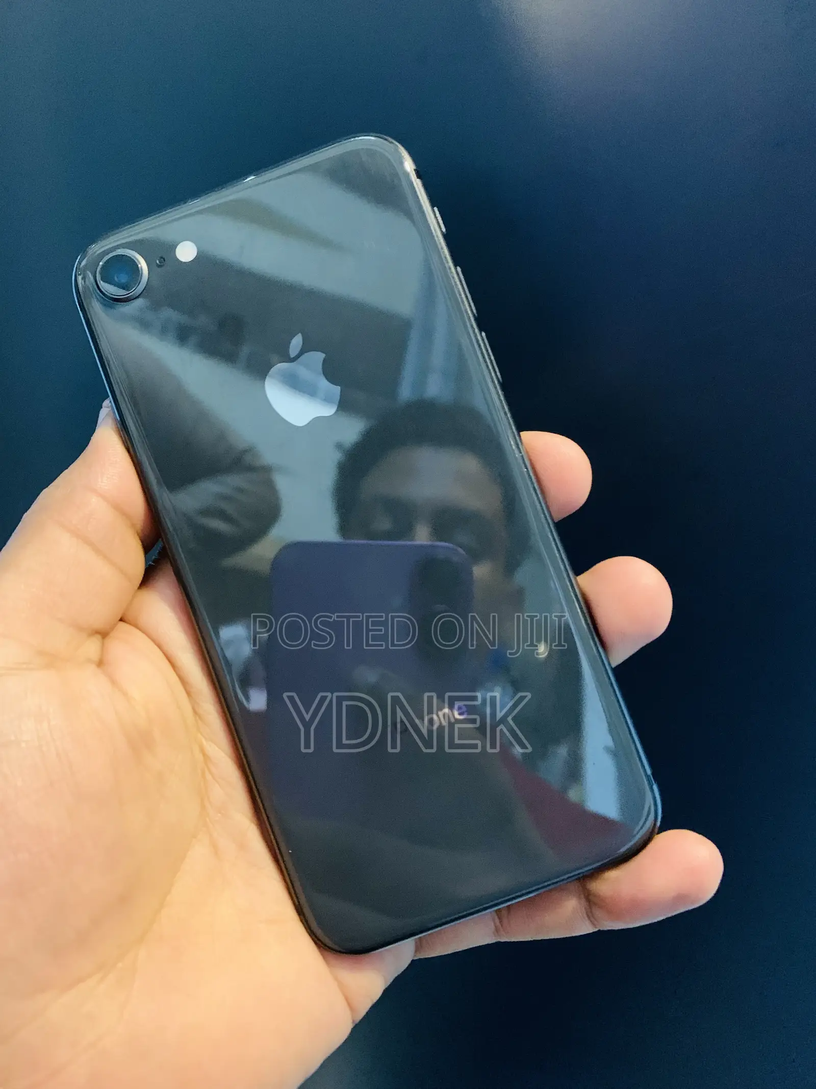 New Apple iPhone 8 64 GB Black