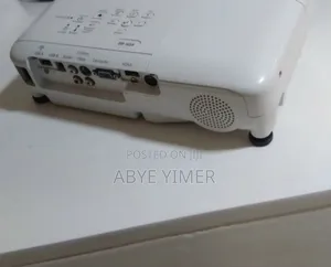 Epson Projector 
Model Name: Eb-S04
Hardware Interface: Vga, Usb,