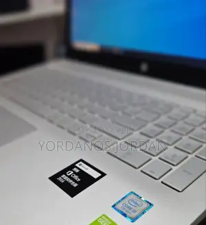 New Laptop HP Pavilion 15 8GB Intel Core I5 SSD 1T