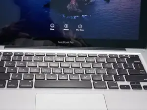 New Laptop Apple MacBook Pro 2012 8GB Intel Core i5 HDD 500GB
