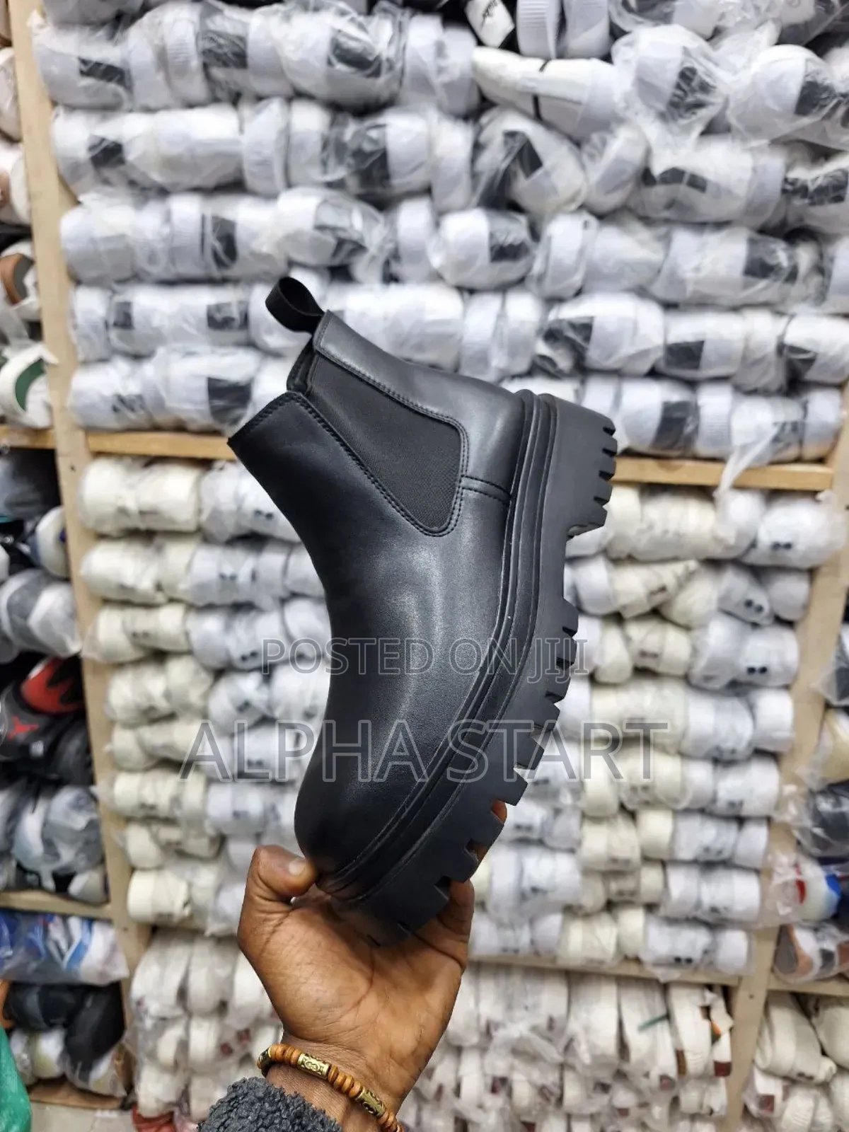 Double Sole Chealse Boots Stock Product Size -- 39--44