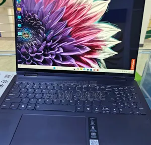 New Laptop Lenovo Yoga 7i 16GB Intel Core Ultra 7 SSD 1T