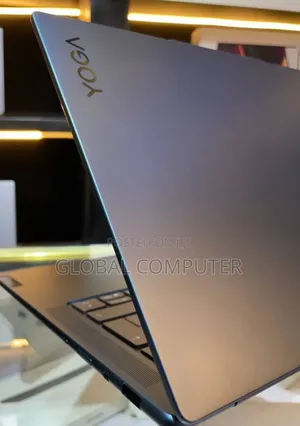 New Laptop Lenovo ThinkPad Yoga 370 16GB Intel Core I7 SSD 512GB