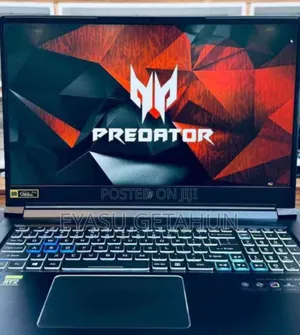 New Laptop Acer Predator Helios 18 PH18-71 16GB Intel Core i9 SSD 1T