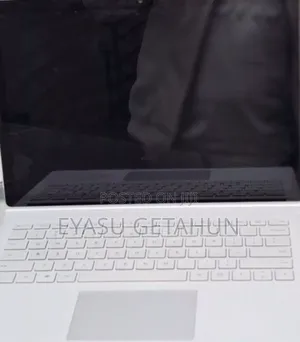 New Laptop Microsoft Surface Book 3 16GB Intel Core I7 SSD 256GB