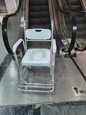 Toilet Chair轟動commode Wheelchair雞肉poty Wheelchair胺過commode Wheelchair