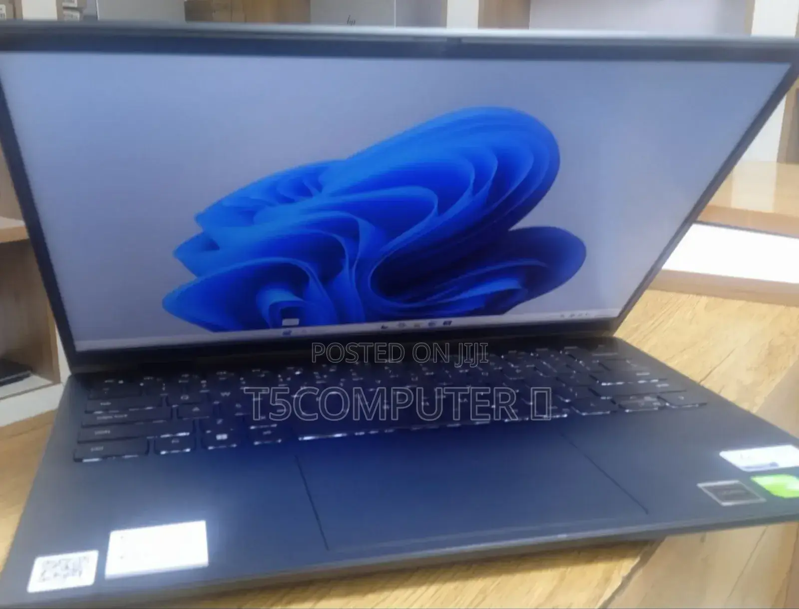 New Laptop Dell Plus 14 16GB Intel Core I7 SSD 512GB