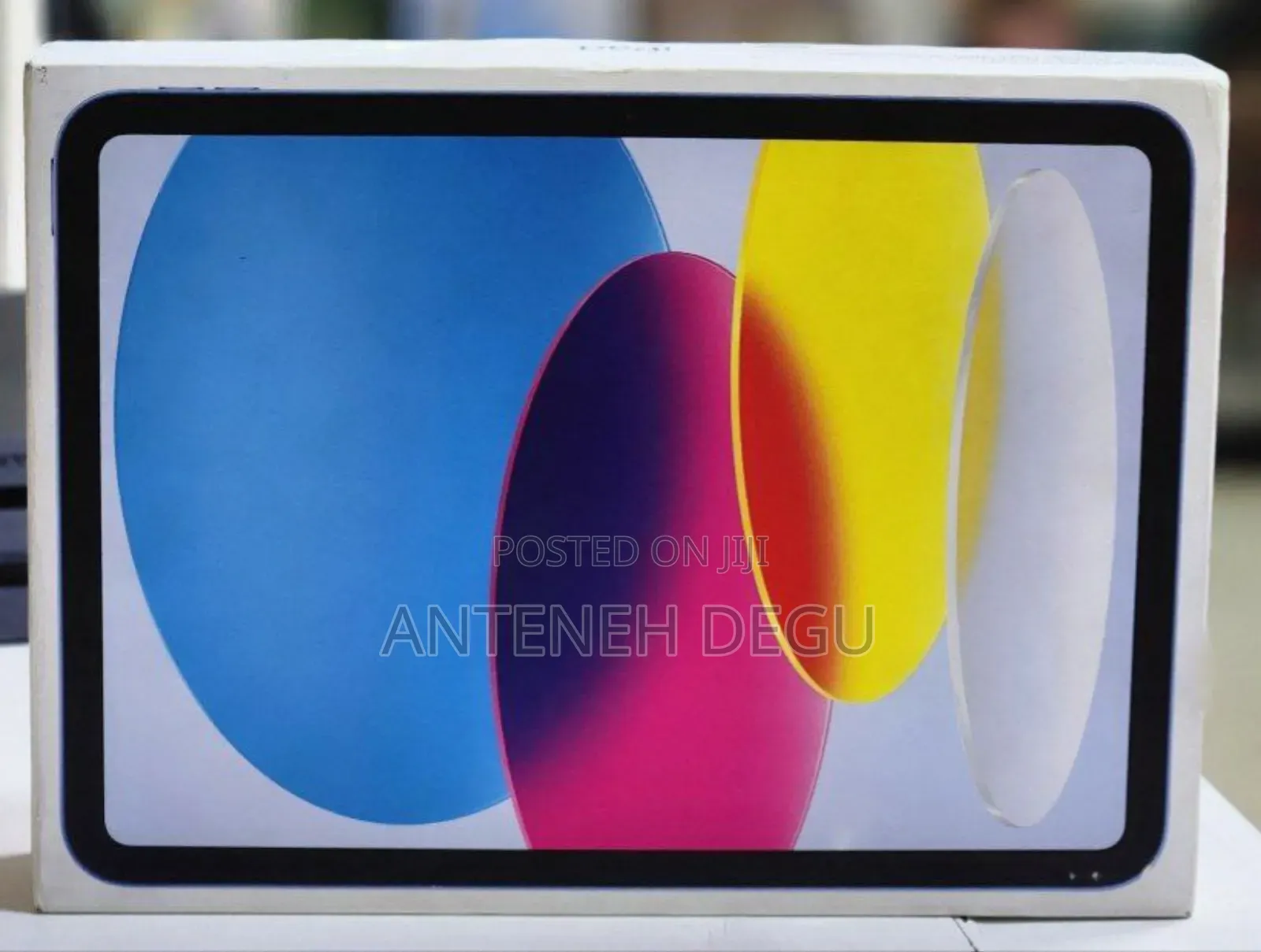New Apple iPad 10.2 (2020) Wi-Fi 64 GB