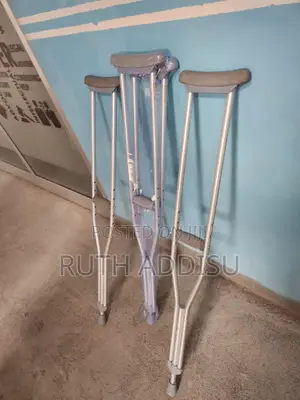 Axillary Bilateral Crutches朱紅axillary Bilateral Crutches重大crutches