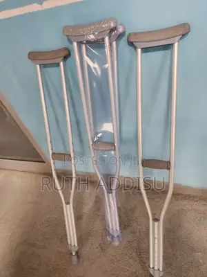 Axillary Bilateral Crutches魁星axillary Crutches朱諾crutches吞下crutches