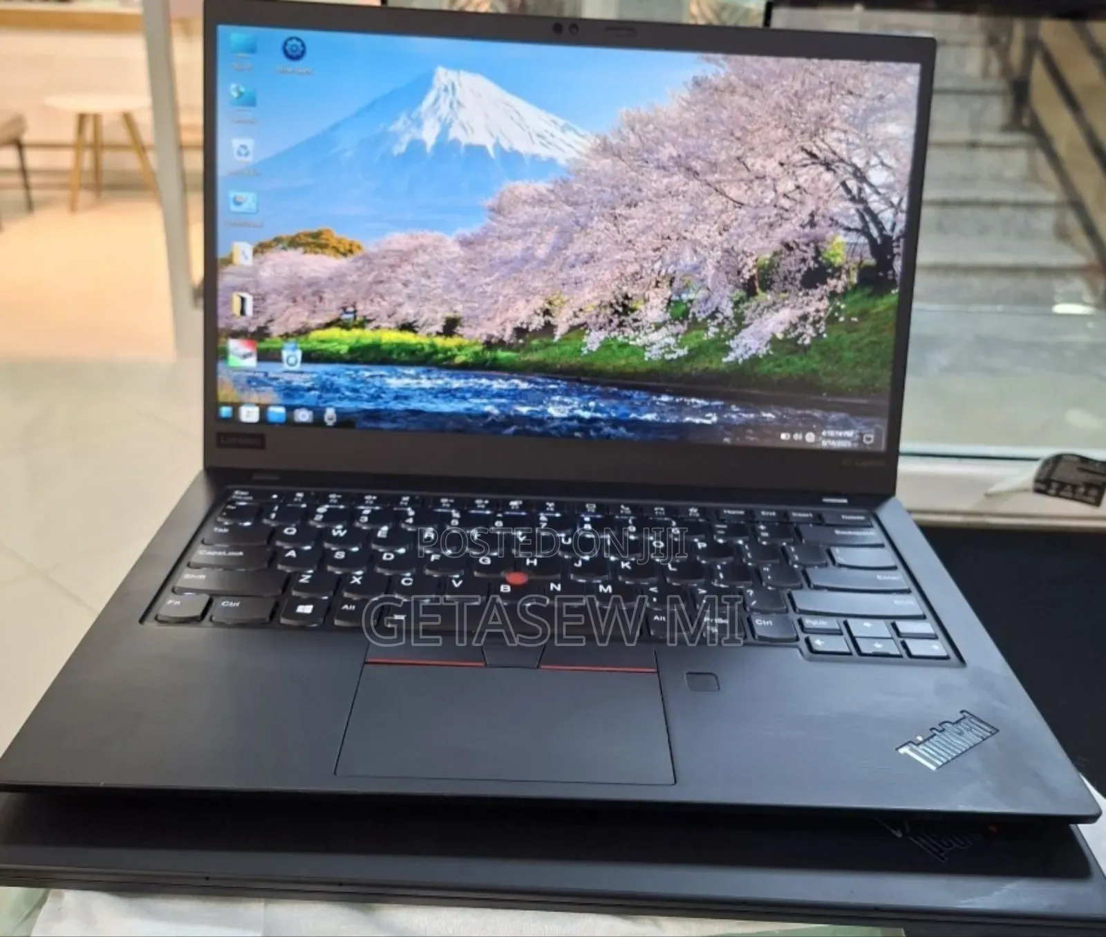 New Laptop Lenovo ThinkPad X1 Carbon 16GB Intel Core i7 SSD 512GB
