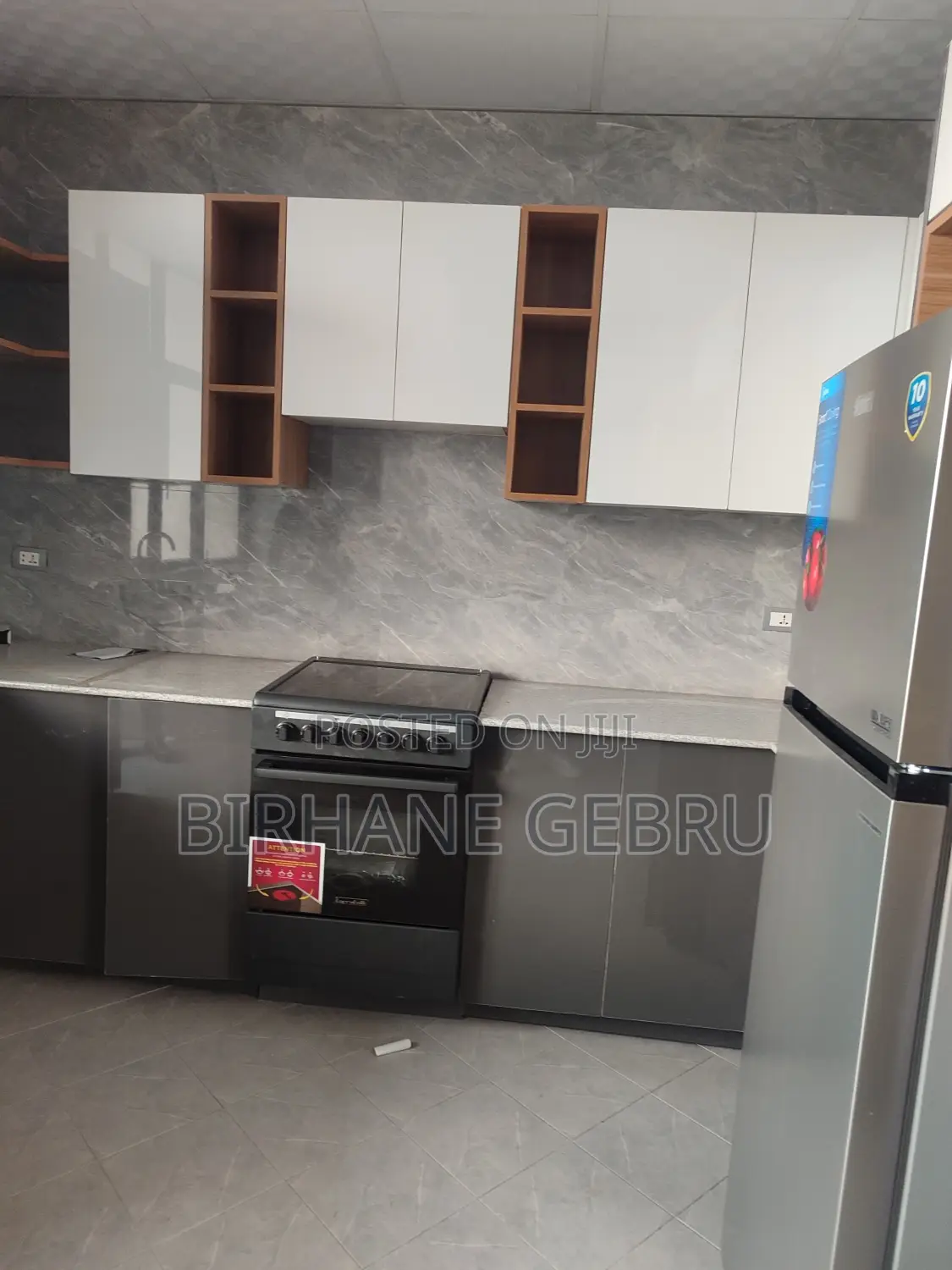 4 Bedroom Luxury Semi Fernished Apartiment for Rent