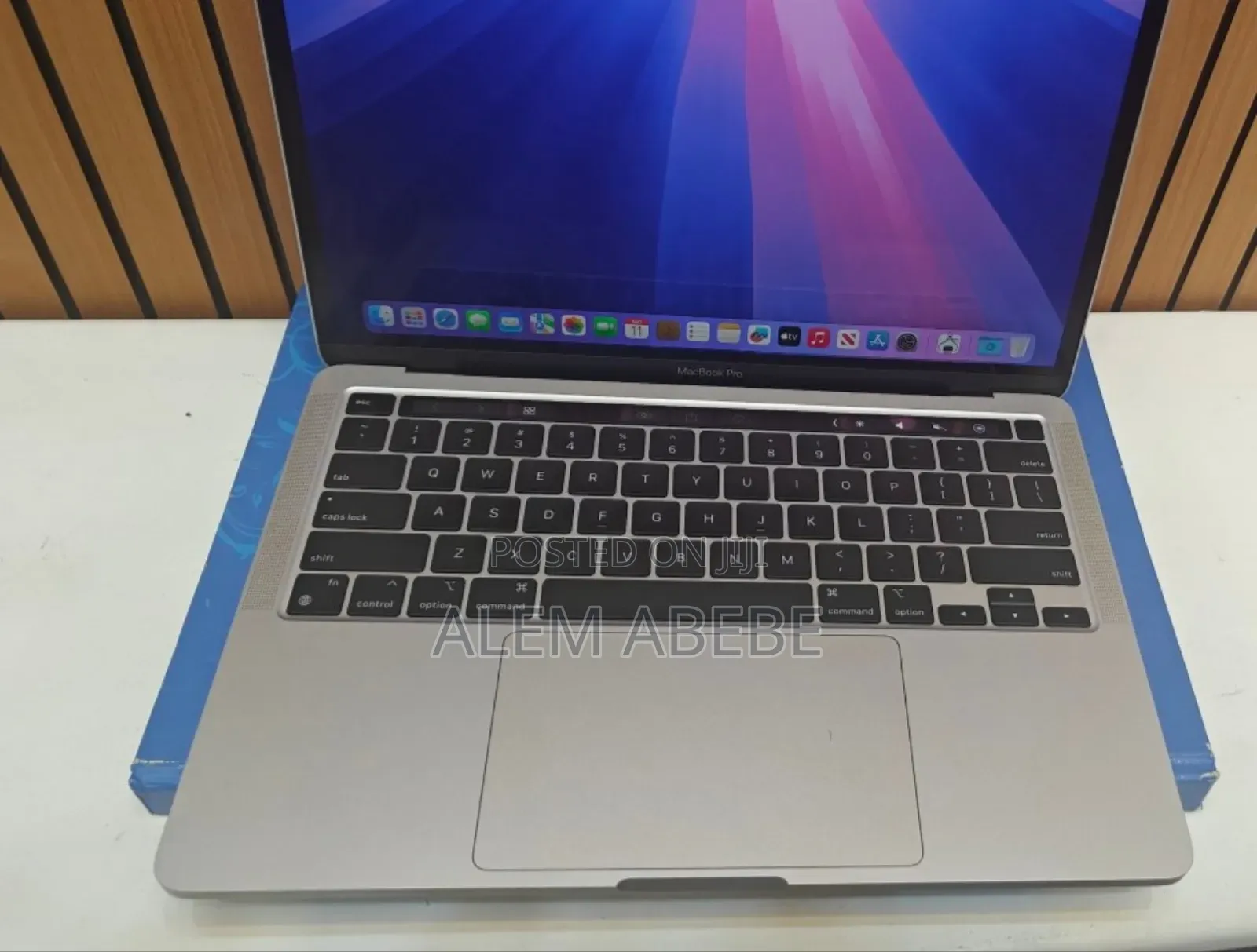 New Laptop Apple MacBook Pro M1 16GB Apple M1 SSD 512GB