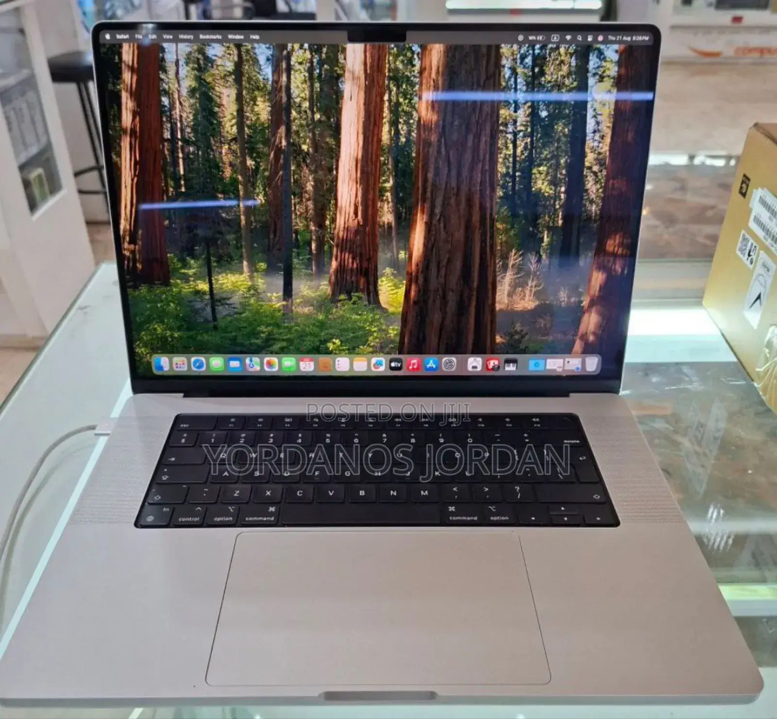 New Laptop Apple MacBook Pro 16GB Apple M1 Pro SSD 1T