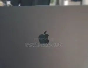 New Laptop Apple MacBook Pro 2021 M1 16GB Apple M1 Pro SSD 512GB