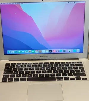 New Laptop Apple MacBook 2017 8GB Intel Core I5 SSD 128GB