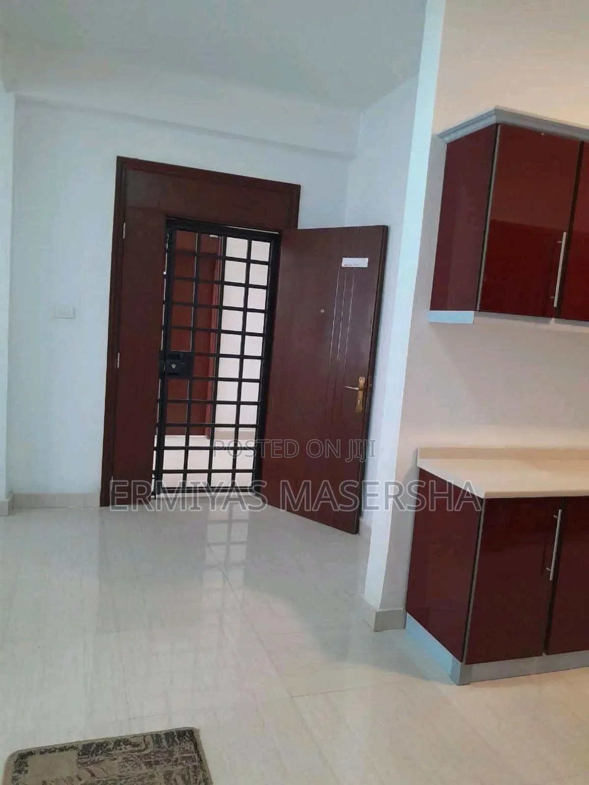 3bdrm Apartment in Yeka for sale