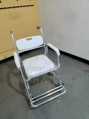 Wheelchair Commode專業wheelchair Commode協助commode Wheelchair壓抑wheelchair