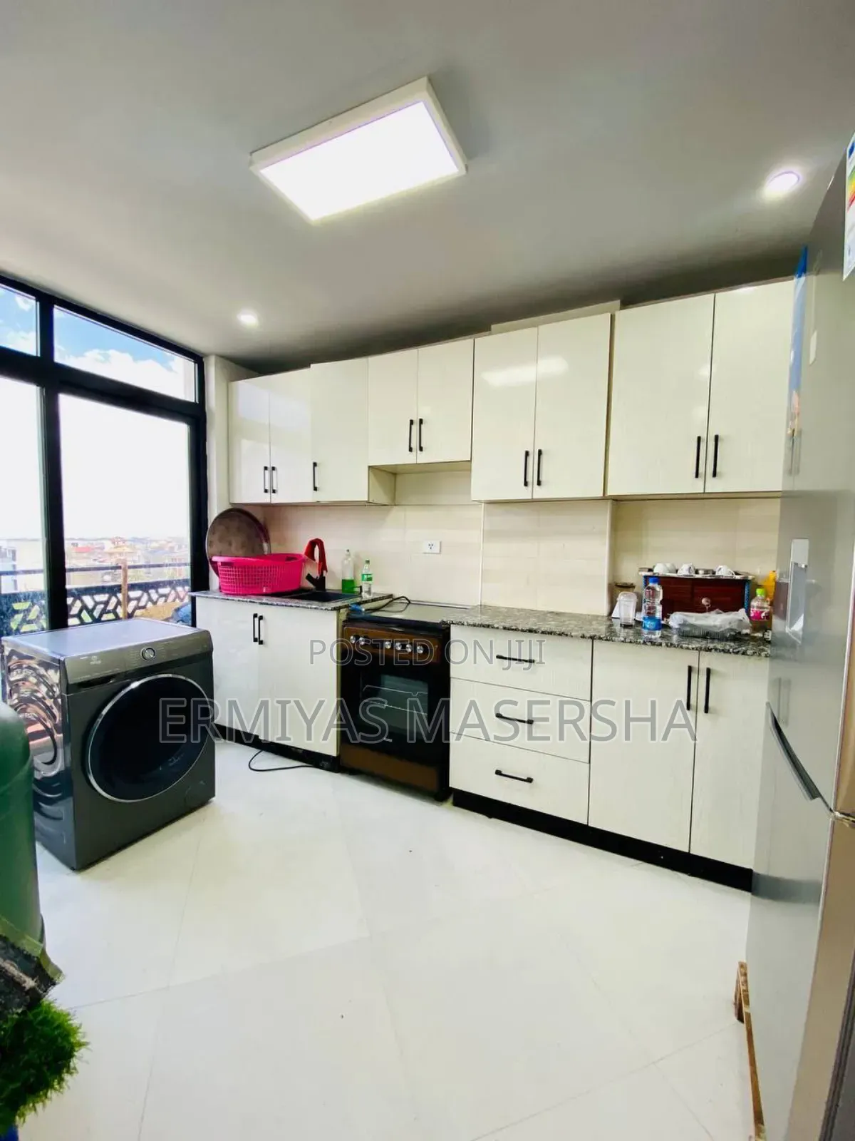 3bdrm Apartment in Nohe, Yeka for sale