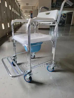 Commode Chair突晅toilet Chair囗፰settings, Including Bathrooms, Bedrooms,