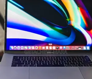 New Laptop Apple MacBook Pro 2019 32GB Intel Core I9 SSD 512GB