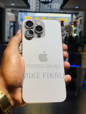 New Apple iPhone 15 Pro Max 256 GB