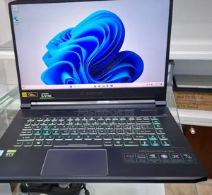 New Laptop Acer Predator 15 16GB Intel Core i7 SSD 1T
