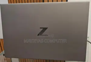 New Laptop HP ZBook Firefly G8 16GB Intel Core I7 SSD 1T