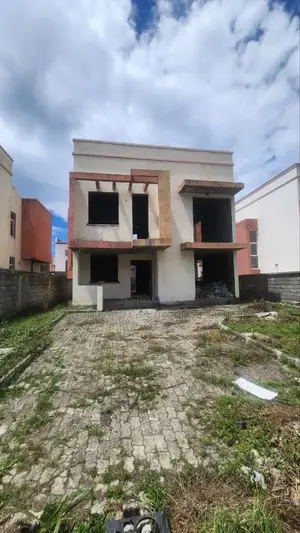 5bdrm House in Ccd Real State, Oromia-Finfinne for sale
