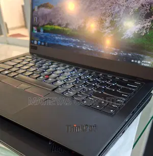 New Laptop Lenovo ThinkPad X1 Carbon 16GB Intel Core I7 SSD 512GB