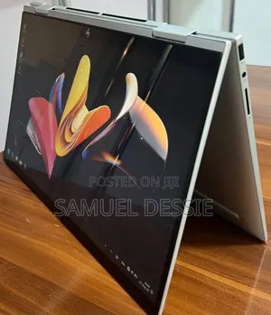 New Laptop HP Envy X360 8GB Intel Core I5 SSD 512GB