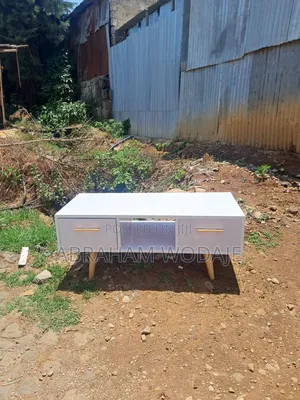 Modern Centre Table