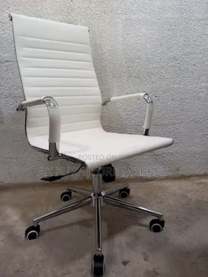 Luxury Office Chair (Leather)