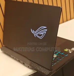 New Laptop Asus ROG Strix G15 16GB AMD Ryzen 9 SSD 512GB