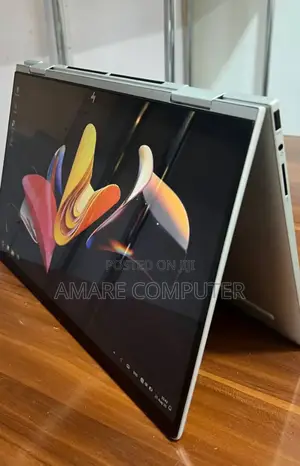 New Laptop HP Envy X360 8GB Intel Core I5 SSD 512GB