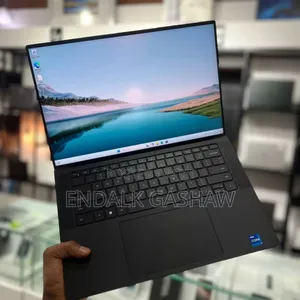 New Laptop Dell XPS 15 32GB Intel Core I7 SSD 1T