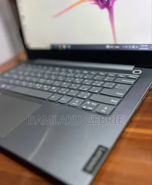 New Laptop Lenovo ThinkPad 13 8GB Intel Core I5 SSD 256GB