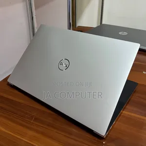 New Laptop Dell XPS 15 32GB Intel Core I7 SSD 512GB