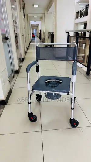 Toilet Wheelchair口手wheelchair廿手wheelchair廿口wheelchair 卜手wheelchair 廿手w