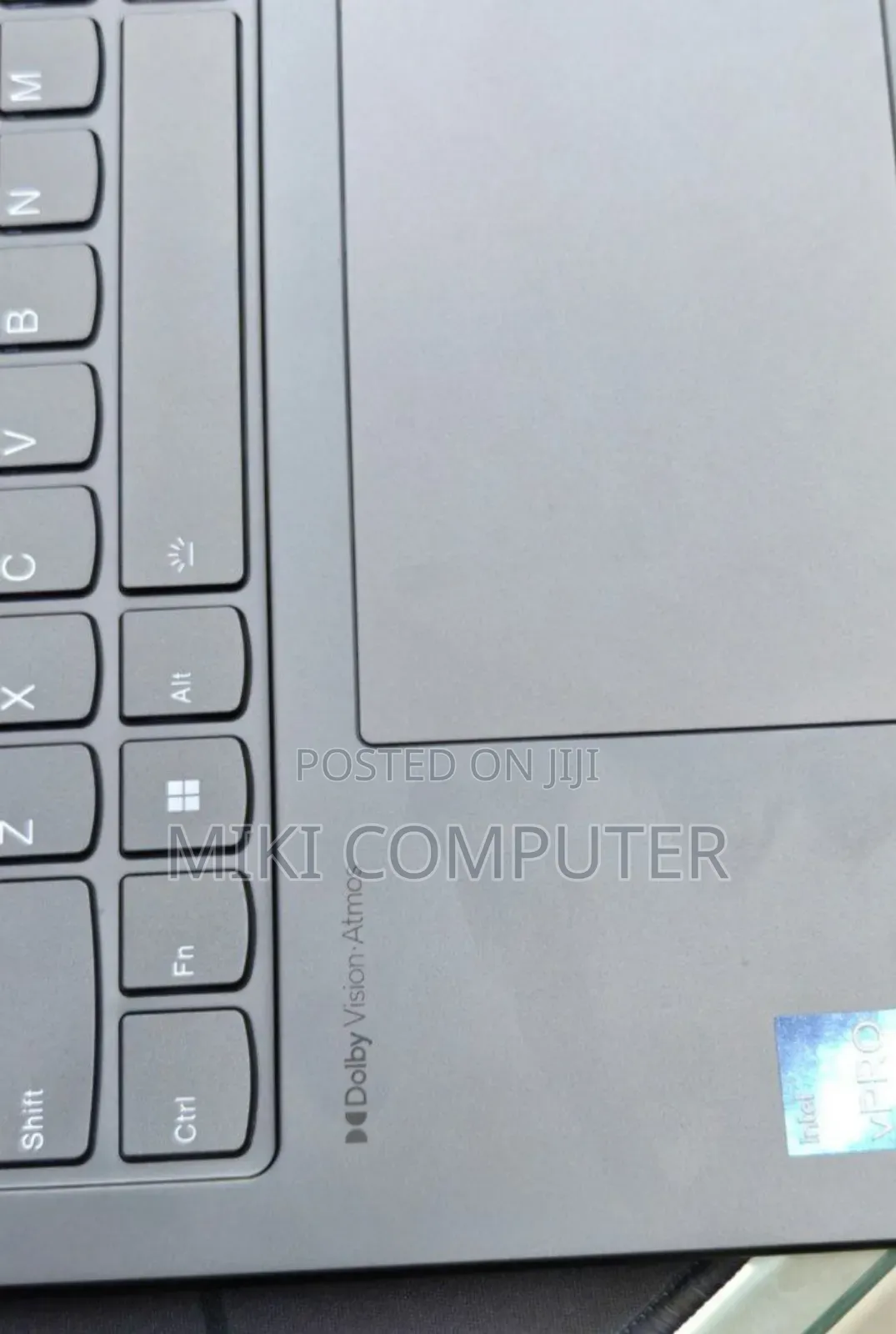 New Laptop Lenovo Yoga 7i 16GB Intel Core I7 SSD 1T