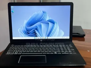 New Laptop HP Pavilion 15 8GB Intel Core I7 SSD 256GB