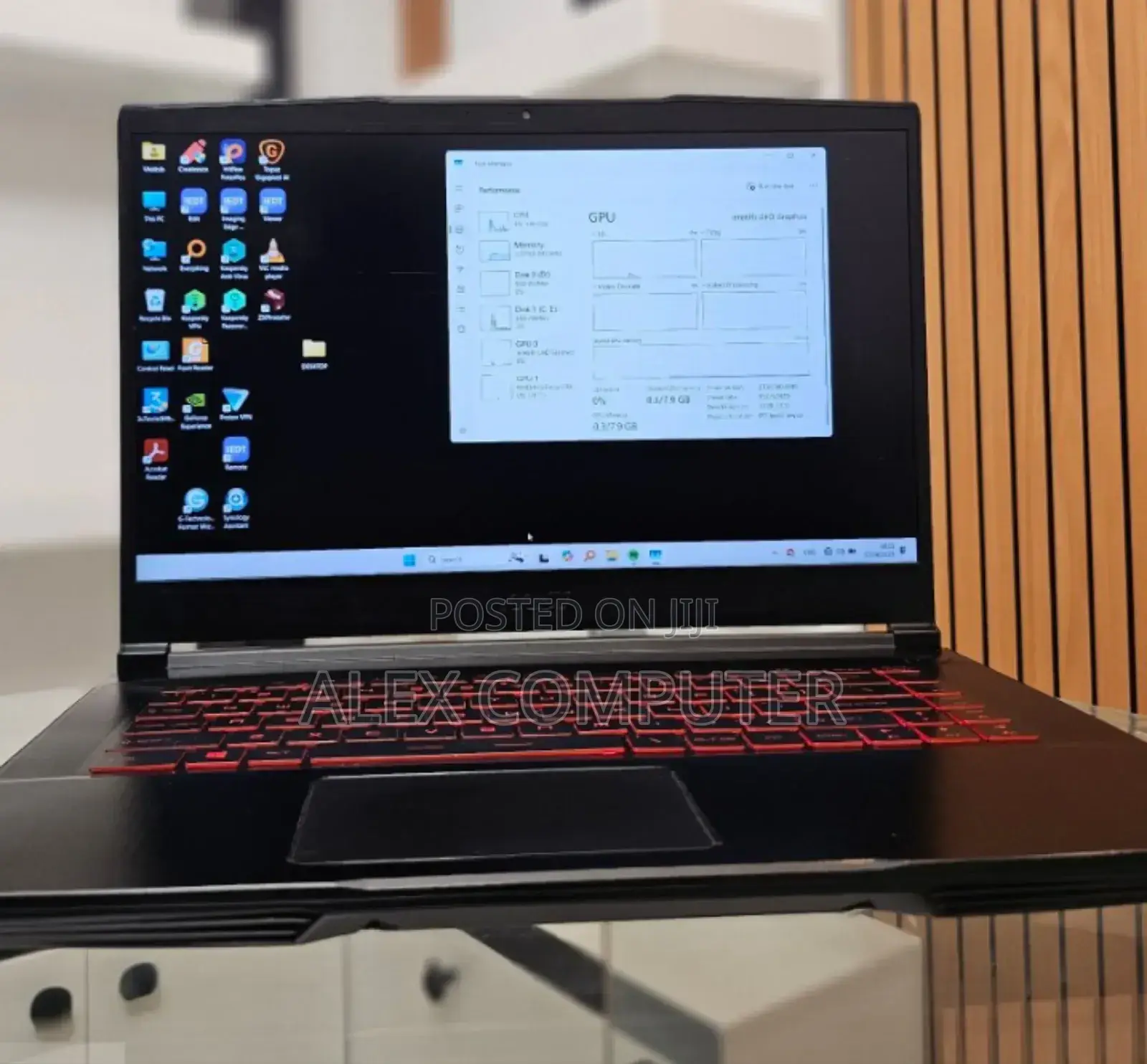 New Laptop MSI 16GB Intel Core i7 SSD 1T