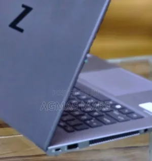 New Laptop HP ZBook 14 16GB Intel Core I7 SSD 1T