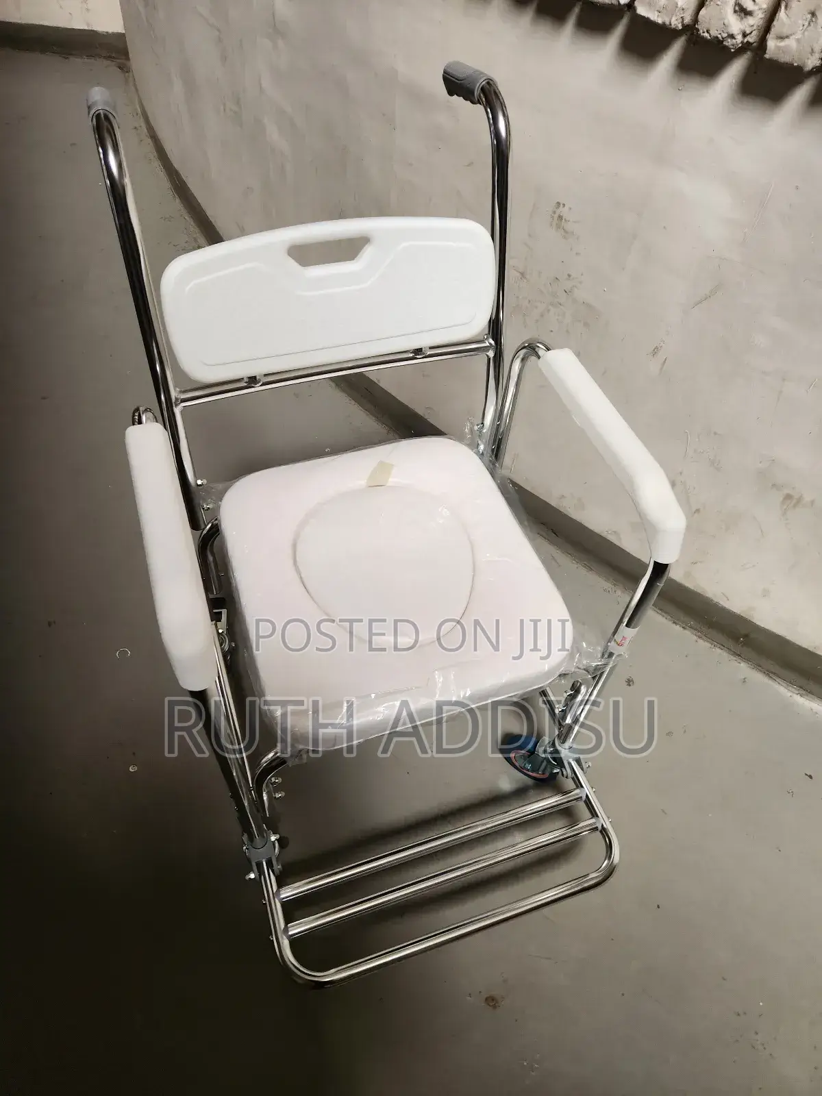 Commode Wheelchair祭祀toilet Wheelchair𣋡你commode Wheelchair奇怪wheelchair