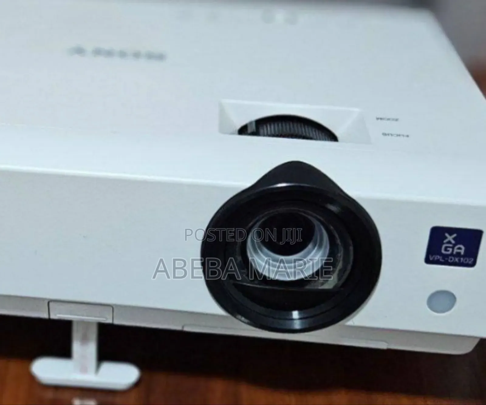 Sony VPL-Dx100