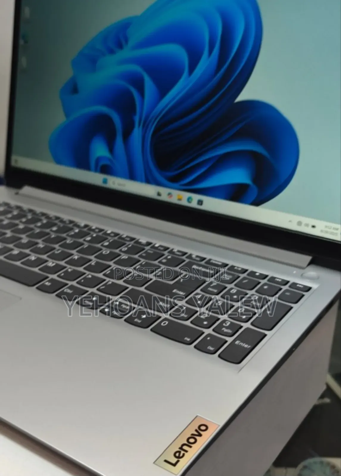 New Laptop Lenovo IdeaPad 5 Slim 13th Gen I7 16GB AMD Ryzen 5 SSD 512GB