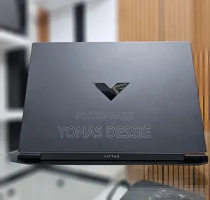 New Laptop HP Victus 15 16GB Intel Core i7 SSD 1T