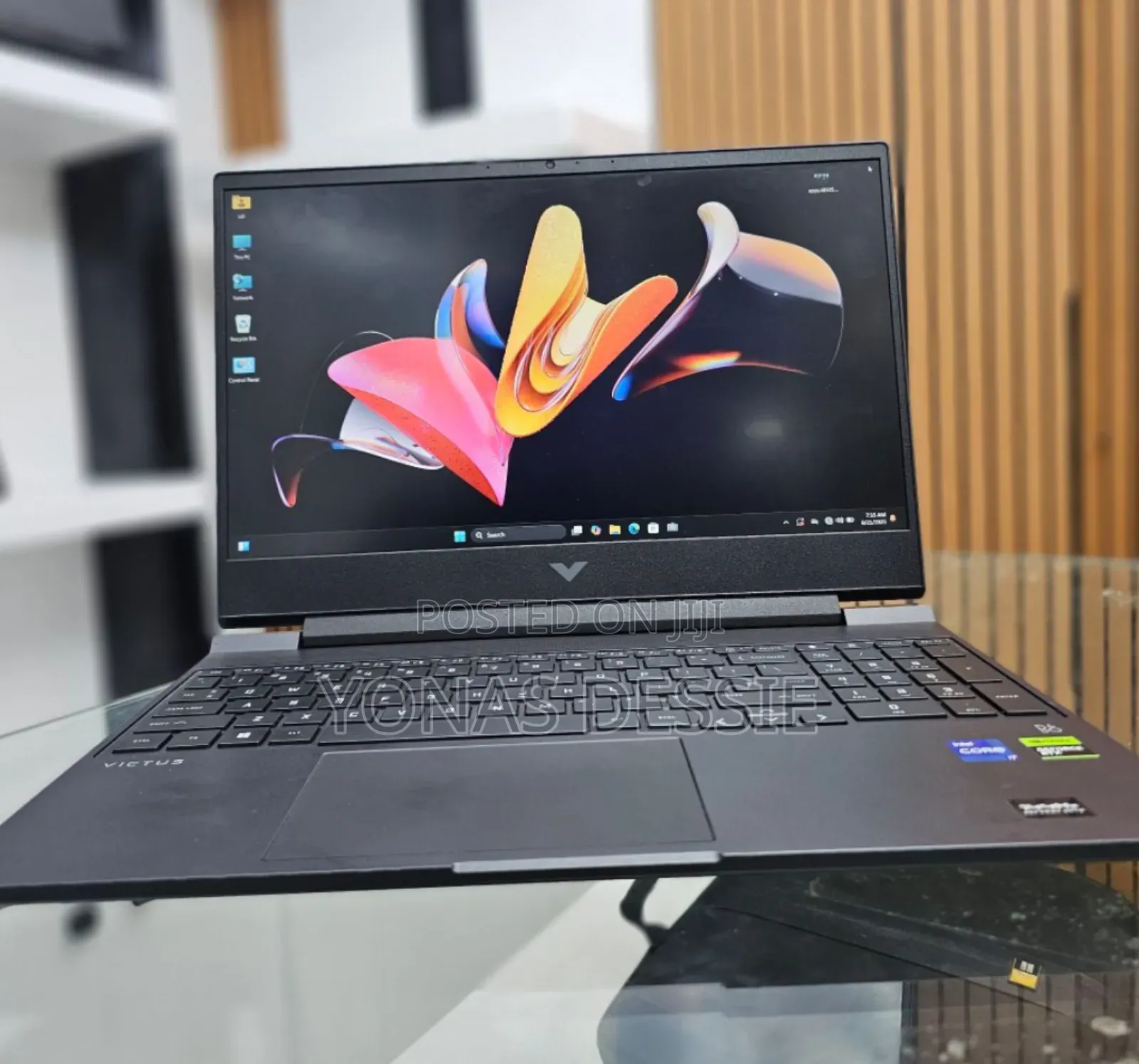 New Laptop HP Victus 15 16GB Intel Core i7 SSD 1T