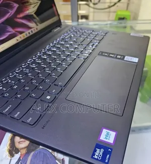 New Laptop Lenovo Yoga 7i 16GB Intel Core Ultra 7 SSD 1T